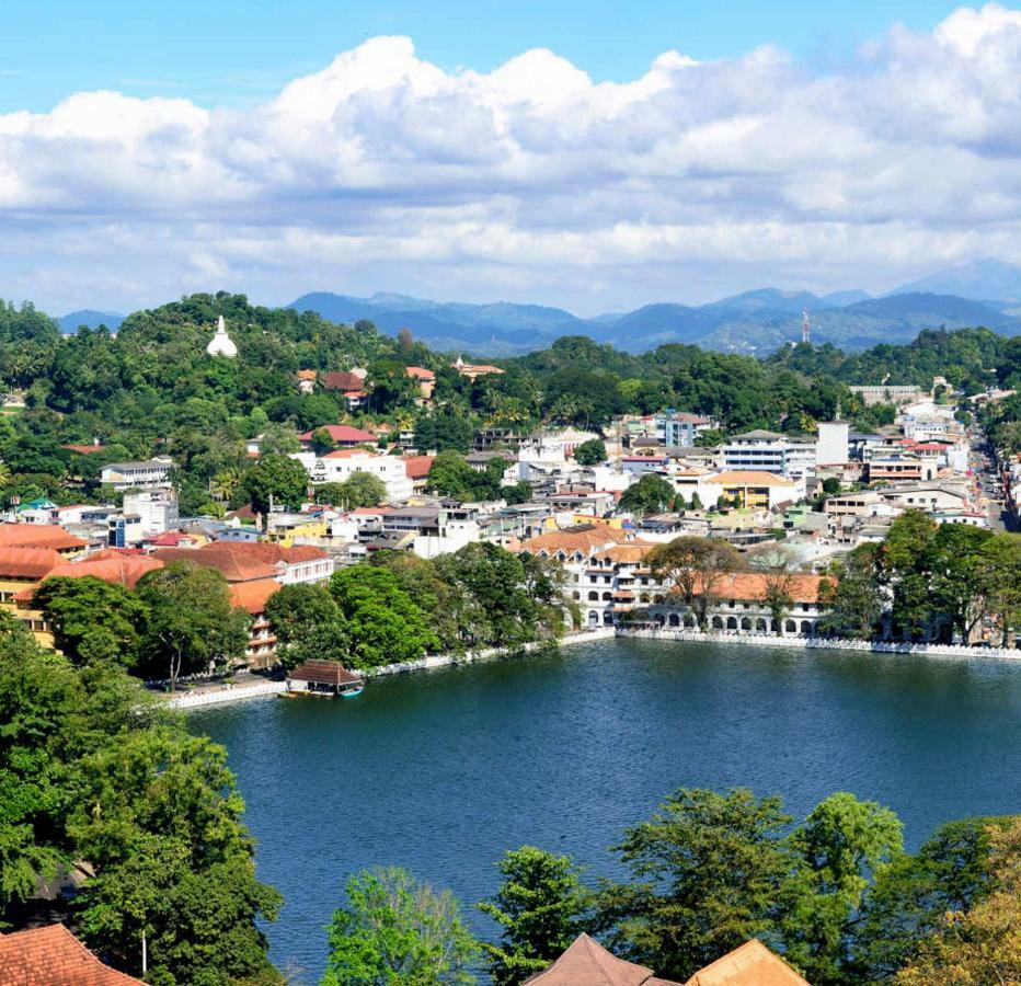 Cloud Inn Kandy Homestay Екстер'єр фото